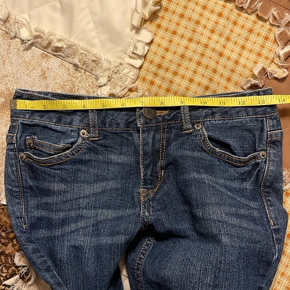 Package deal. 2 pair of aeropostale jeans. Size 00S and 00R - Picture 15 of 15